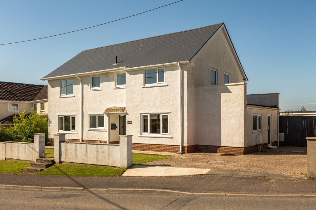 Property photo 2 of 61 Cz0A0284.Jpg