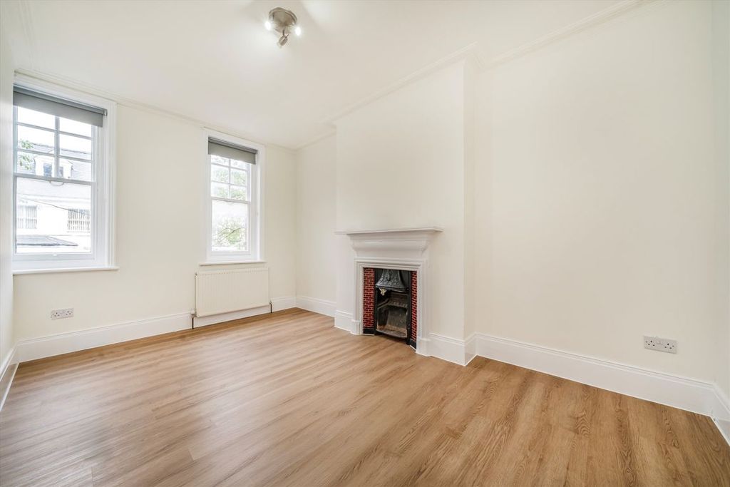 Property photo 3 of 7