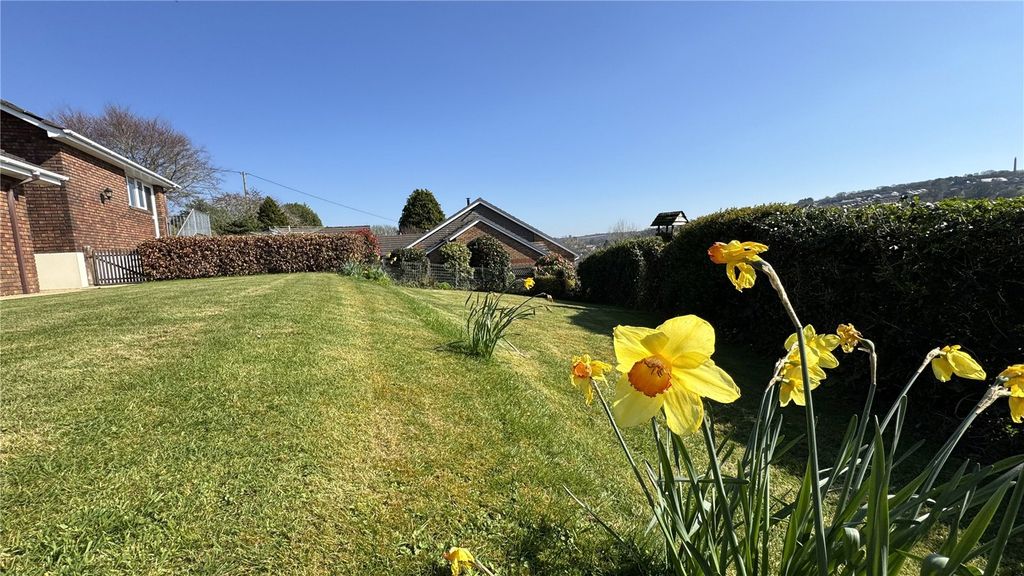 Property photo 3 of 17 Picture No. 07