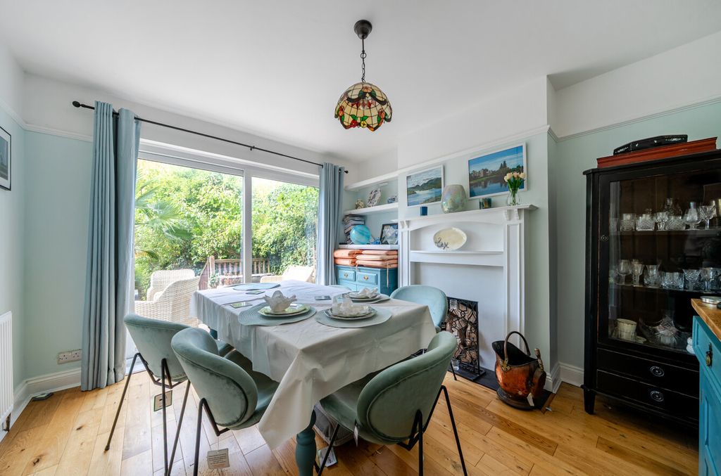 Property photo 3 of 25 1521941-17-6Aa7F7...