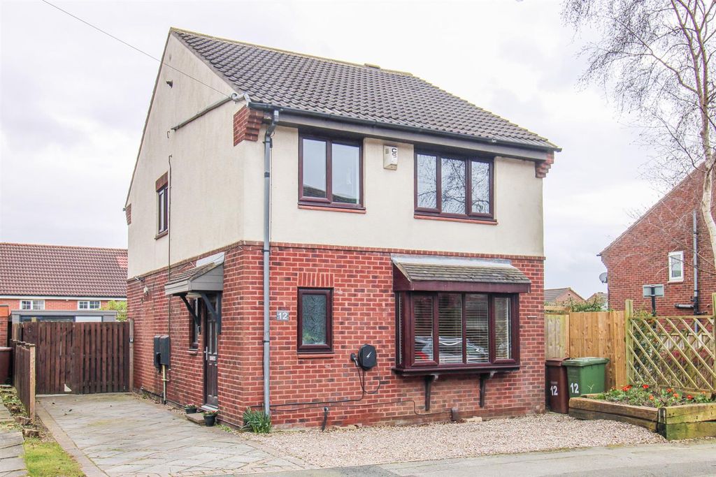 Property photo 1 of 16