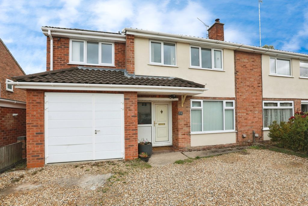 Property photo 1 of 17 Photo