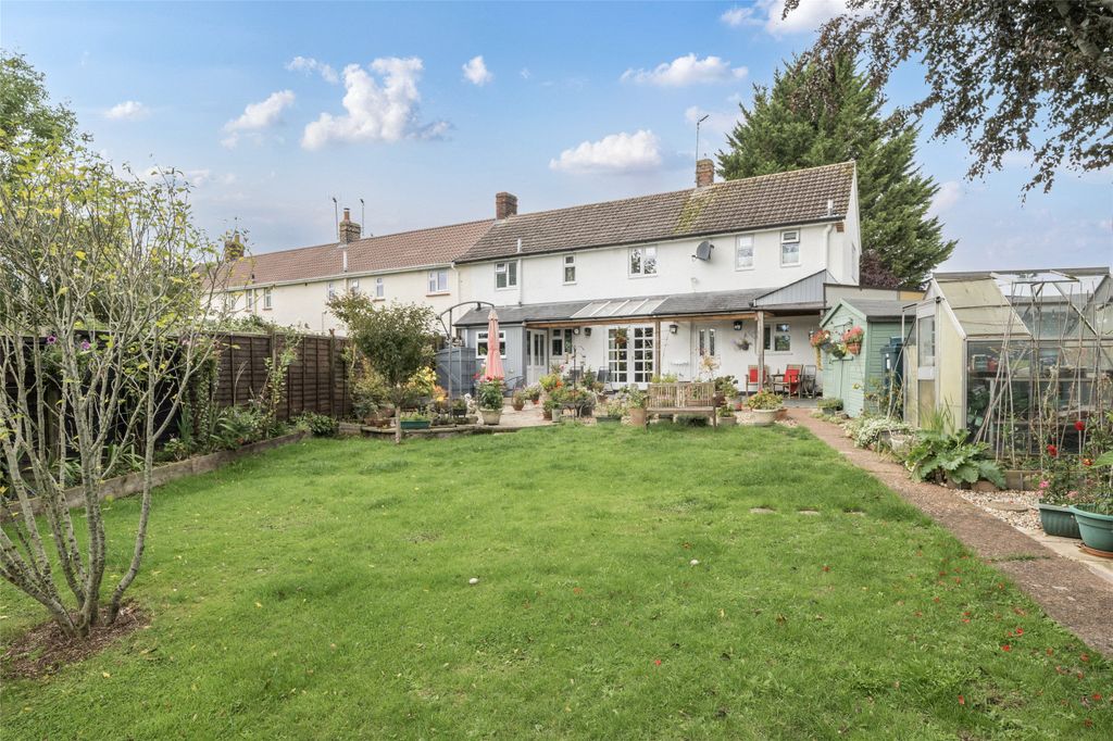 Property photo 1 of 17 Picture No. 21
