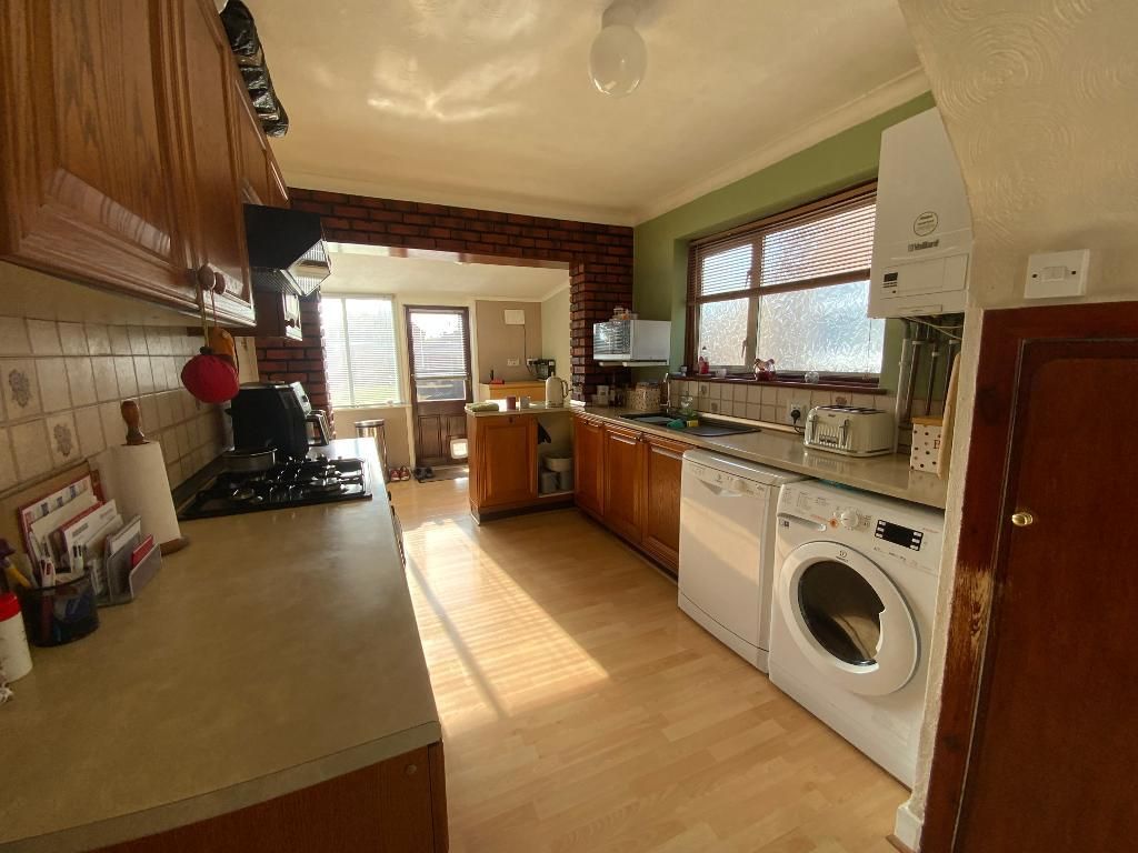 Property photo 2 of 17 Kitchen 12'1 x 8'10