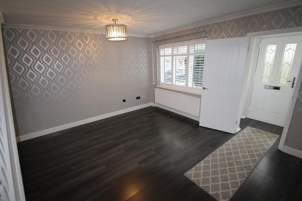 Property photo 2 of 9 Lounge