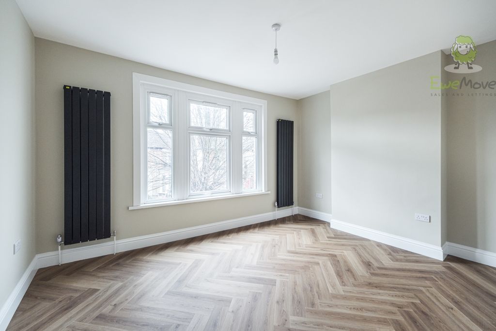 Property photo 1 of 16 84B-Durham-Road-13