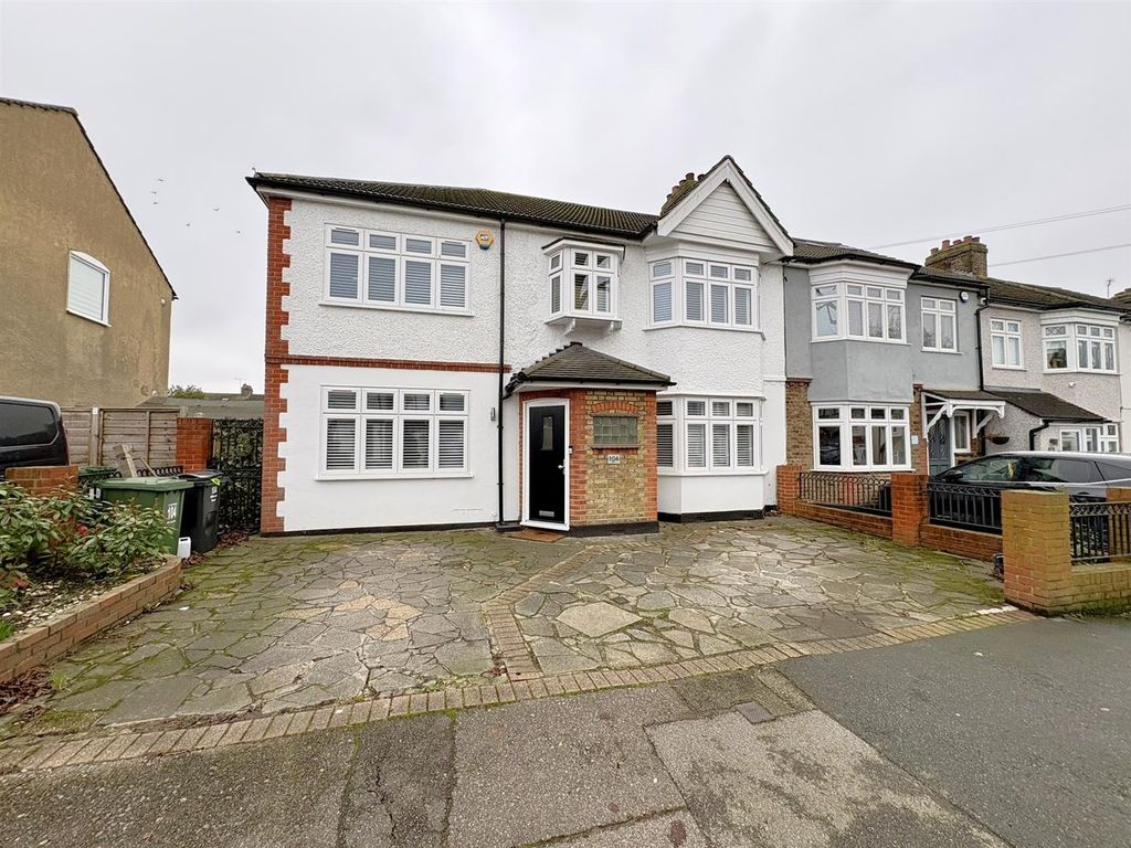 Property photo 1 of 24 External