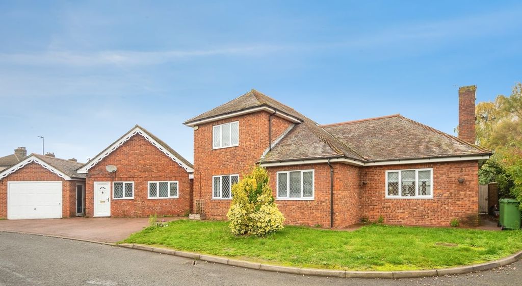 Property photo 1 of 30