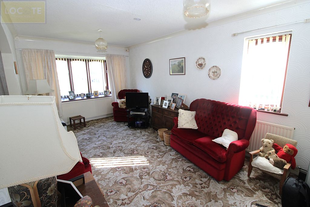 Property photo 2 of 12 Img_0028.Jpg