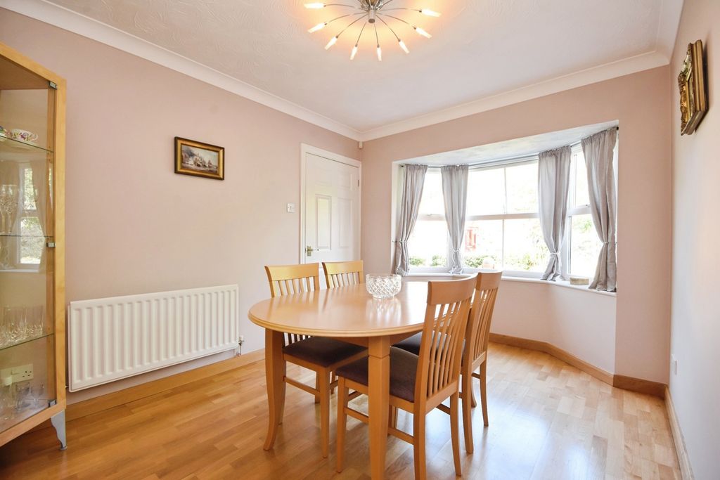 Property photo 3 of 20 Pbox-Img.Jpg