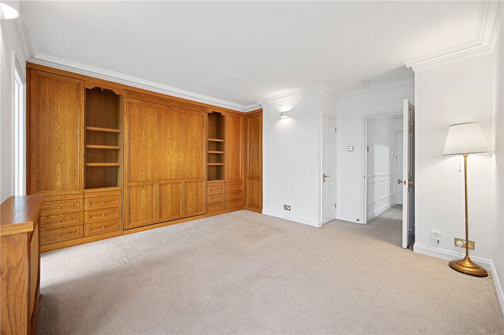 Property photo 1 of 9 Picture No. 18