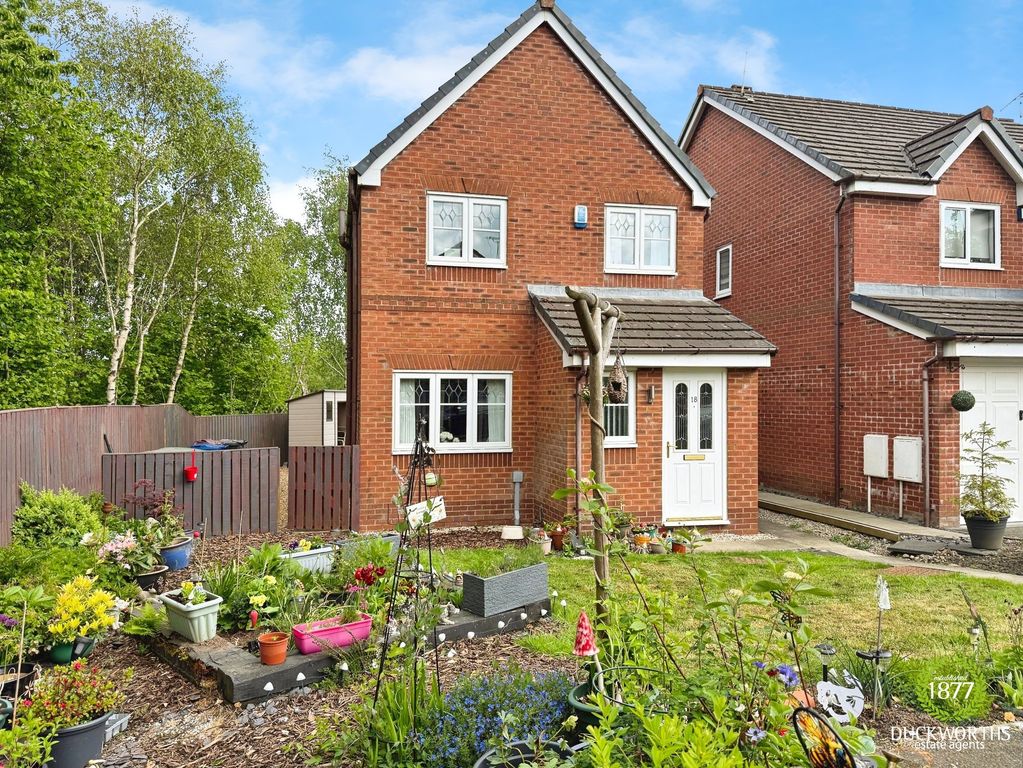 Property photo 1 of 28