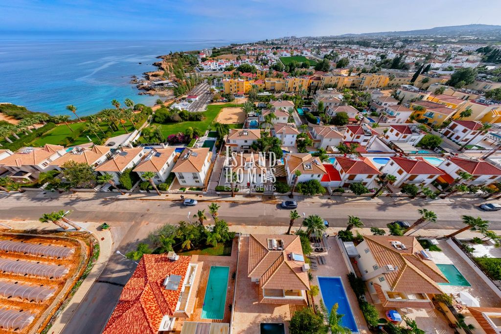 Property photo 3 of 34