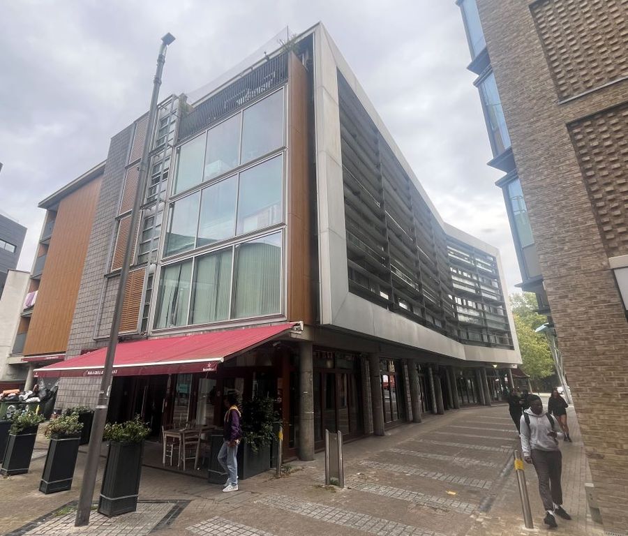 Property photo 3 of 22