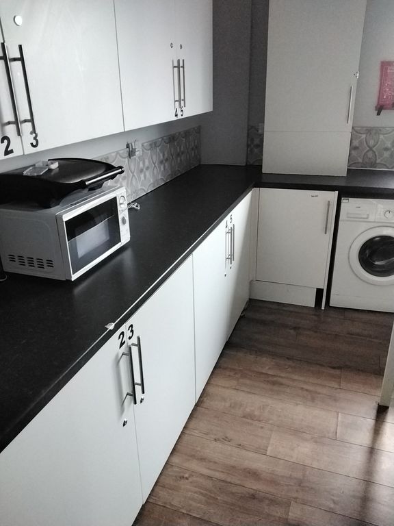 Property photo 2 of 9 Gallery