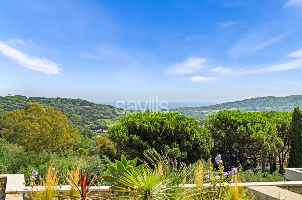 Property photo 2 of 27