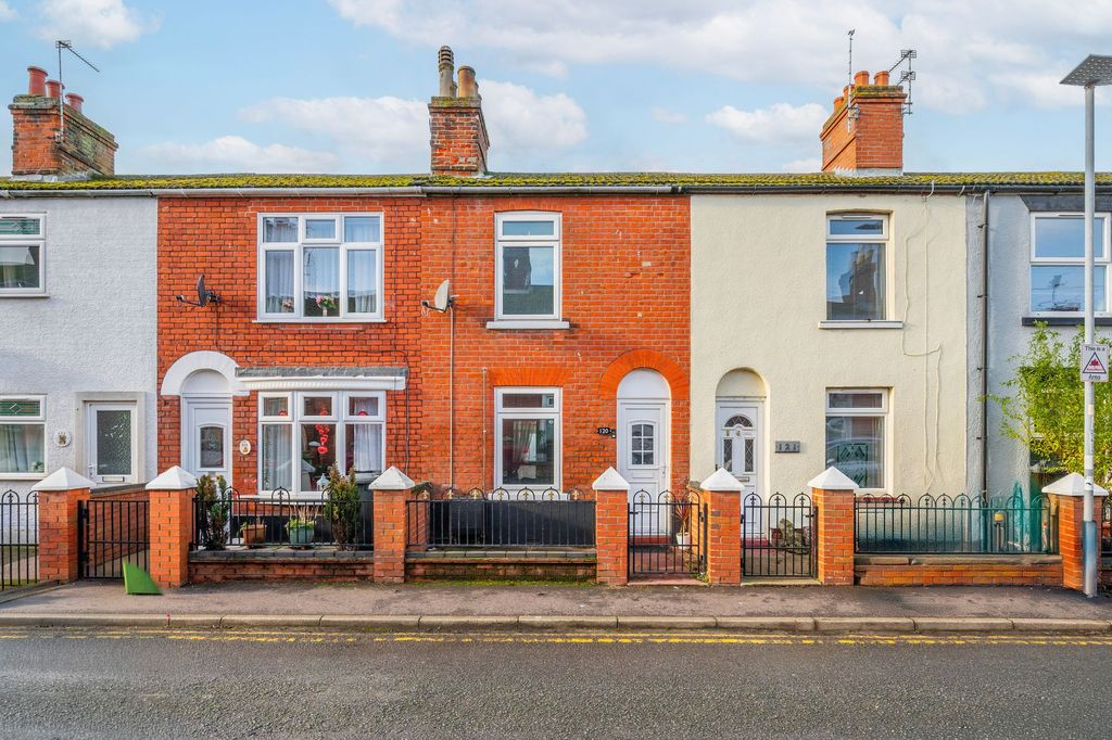 Property photo 1 of 19