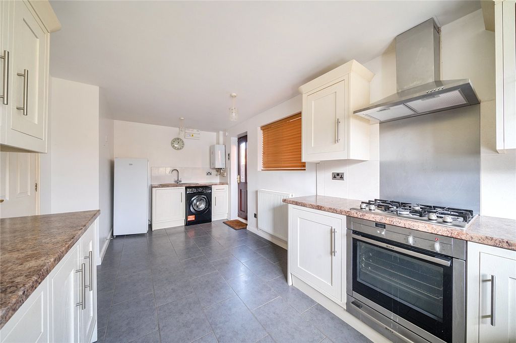 Property photo 3 of 24 Picture No. 15