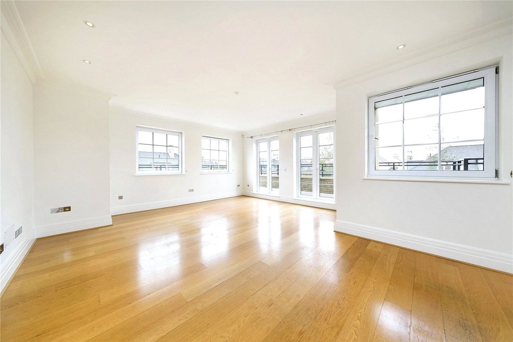 Property photo 3 of 11 Picture No. 03