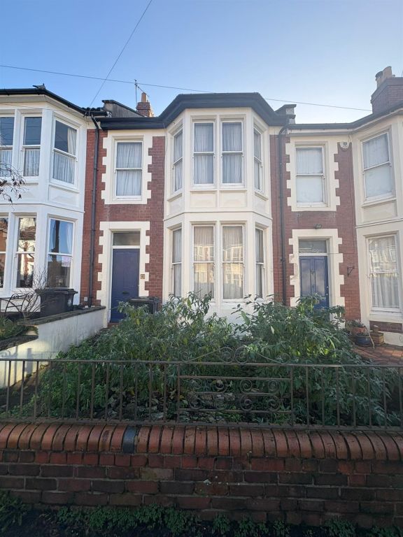 Property photo 1 of 2