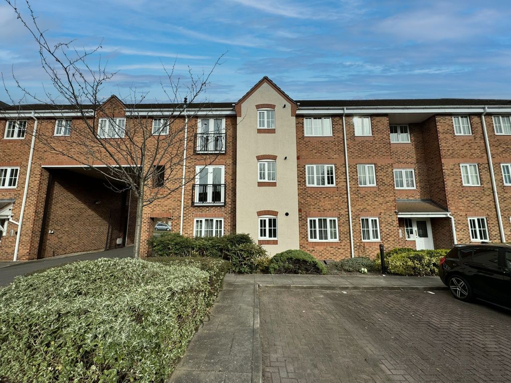 Property photo 1 of 11