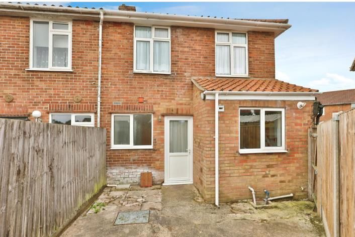 Property photo 1 of 3 Image