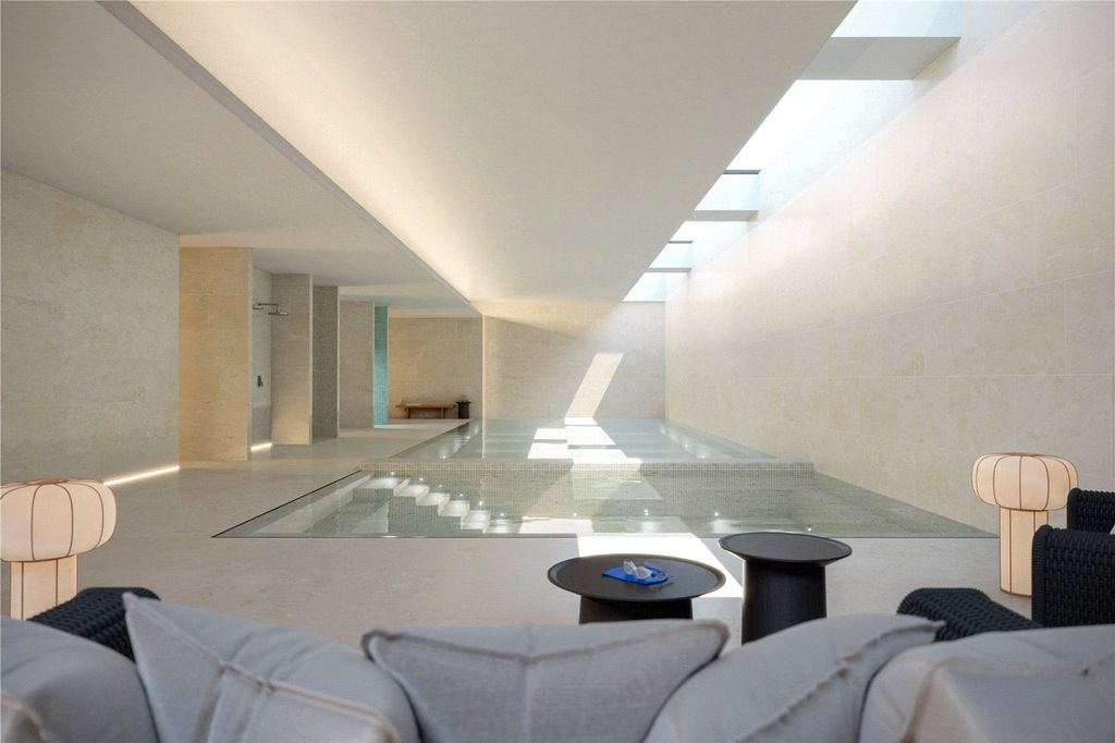 Property photo 3 of 17 Swimming Facilities