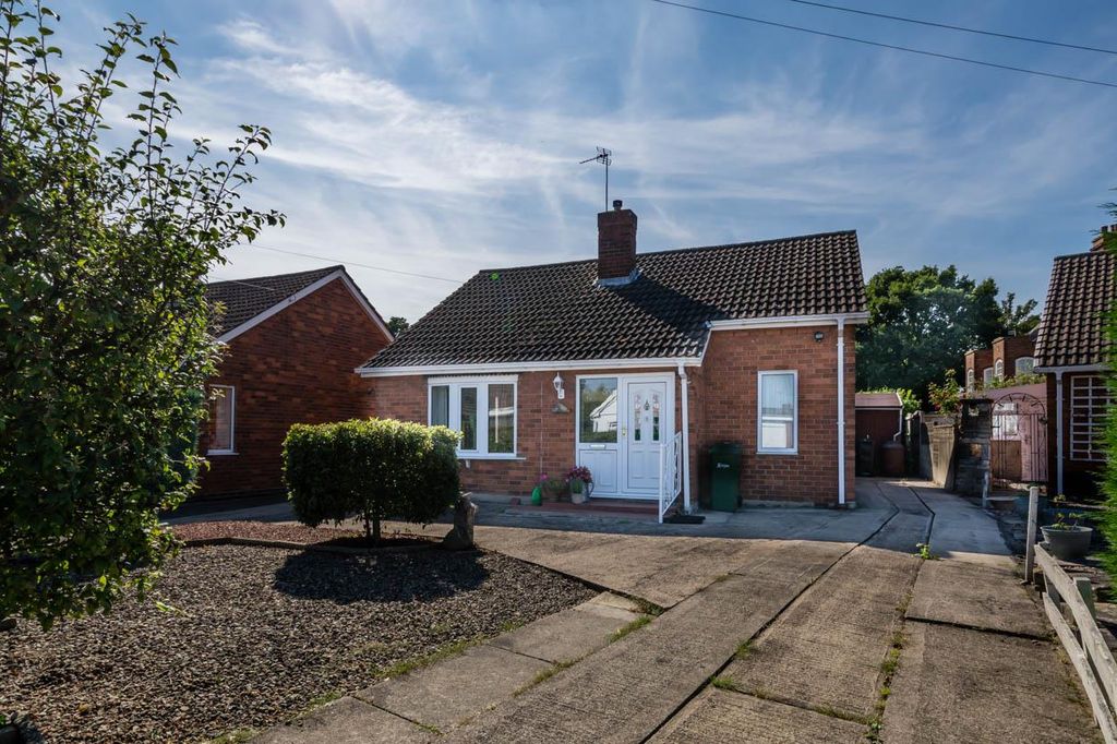 Property photo 1 of 8