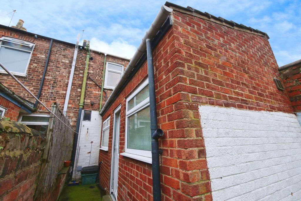 Property photo 2 of 14 Pnmb0115