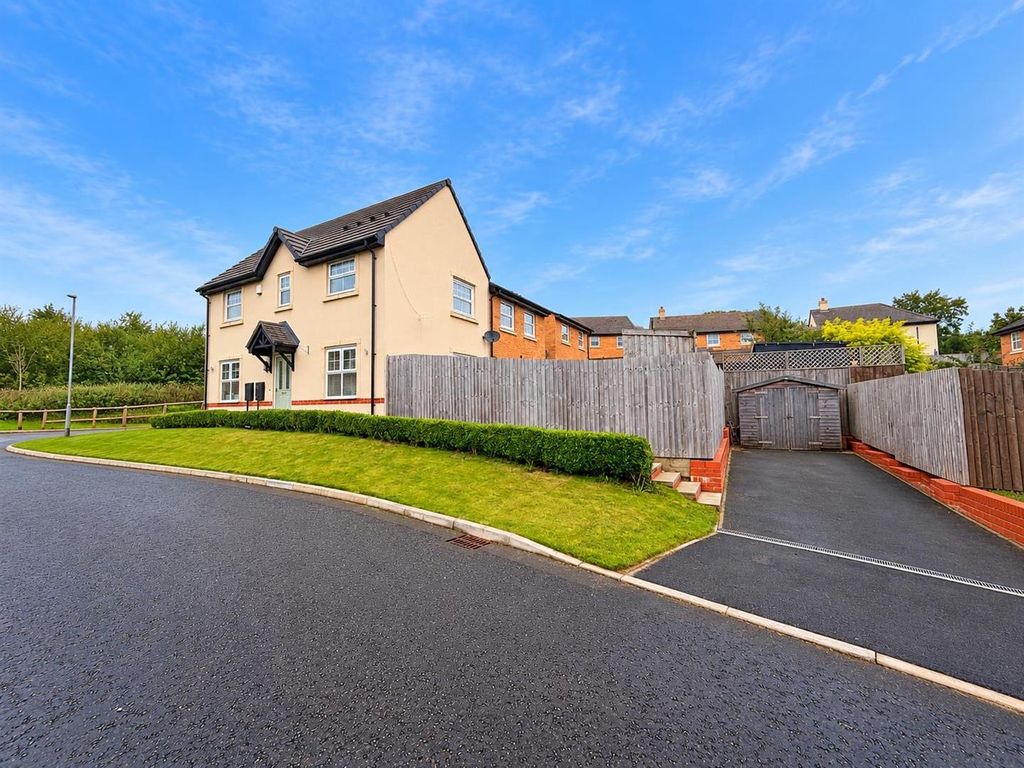 Property photo 1 of 13 B75897B6-2F88-498E-B104-Ab3A8B6Fa8d1.Jpeg