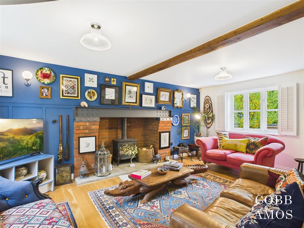 Property photo 2 of 28 Cam02803G0-Pr0235-Still012.Jpg