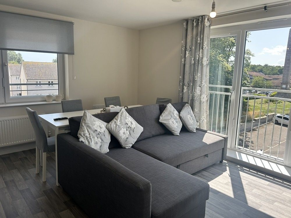 Property photo 1 of 9 27 Mbc 7
