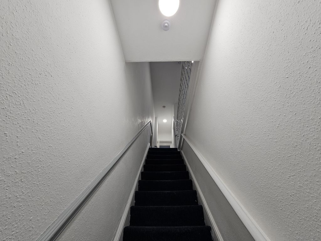 Property photo 2 of 12 Gallery