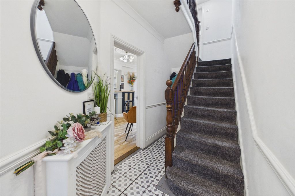 Property photo 2 of 14 Picture No. 07