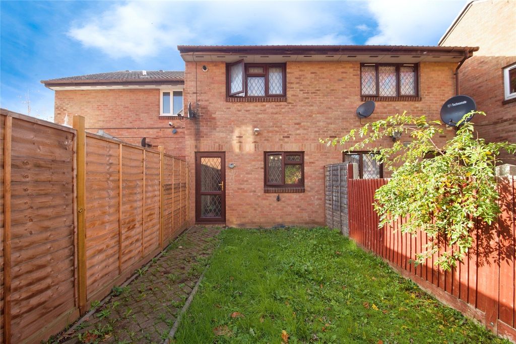 Property photo 2 of 10 Picture No. 24