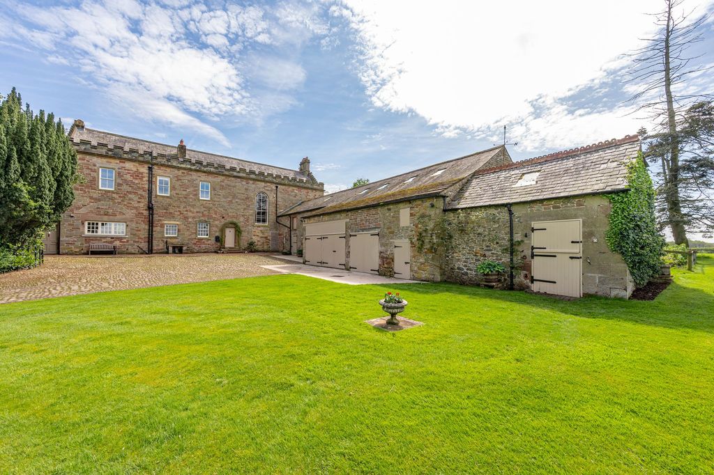 Property photo 2 of 78