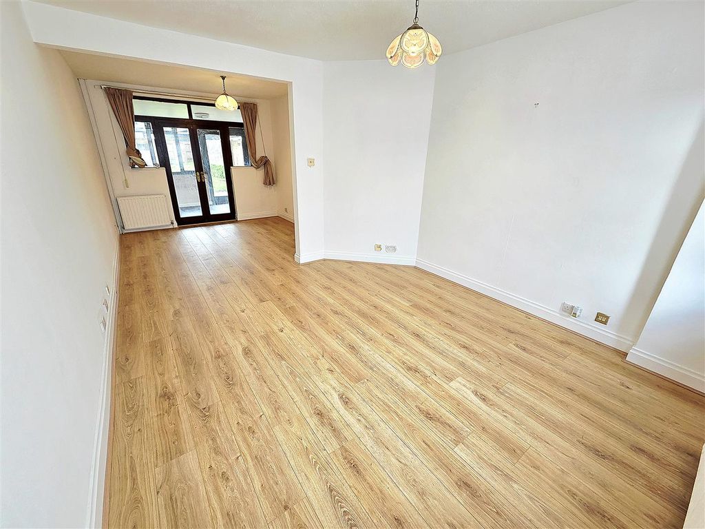 Property photo 2 of 11 20260417_144941.Jpg