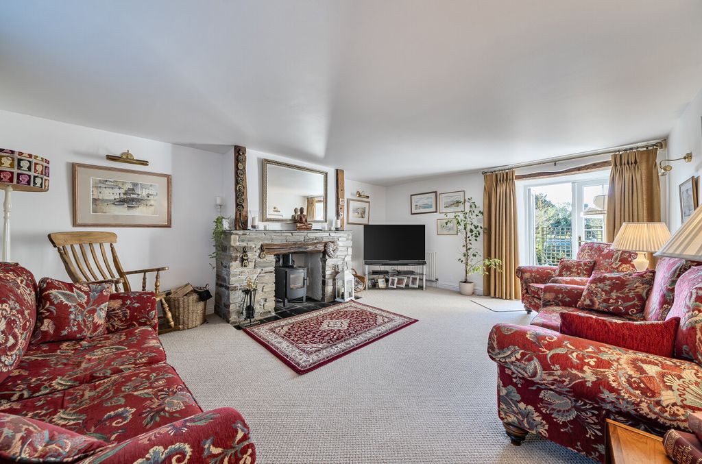 Property photo 2 of 26 1423559-6-69B14Ad...