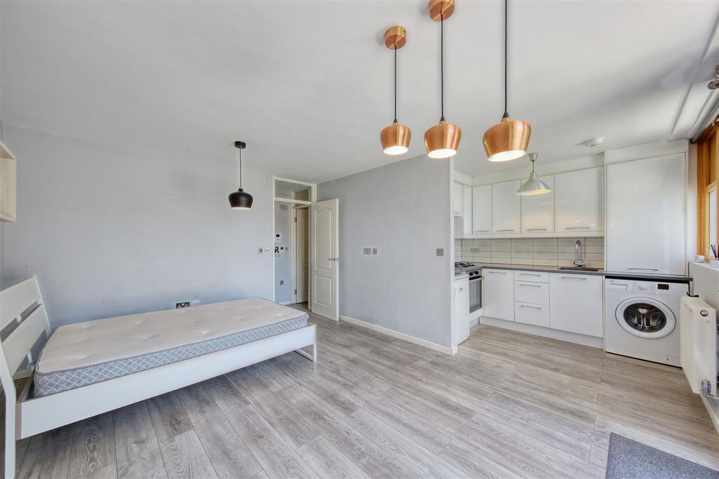 Property photo 1 of 14 Eden Harper Benedict Road