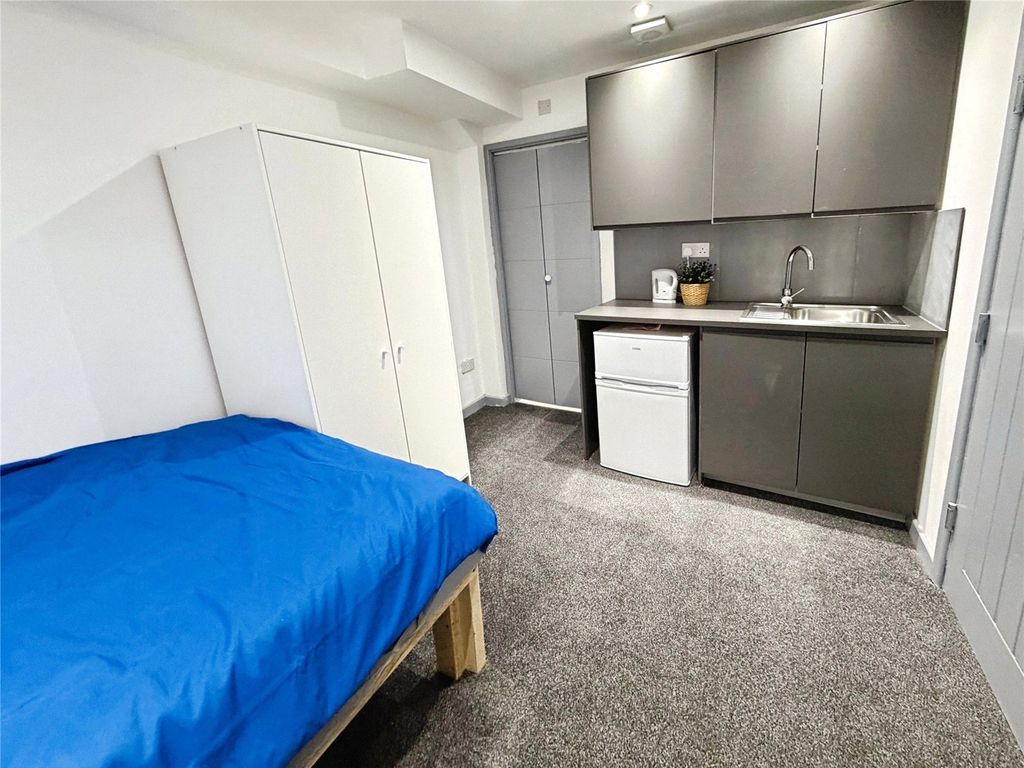 Property photo 2 of 22 Picture No. 02