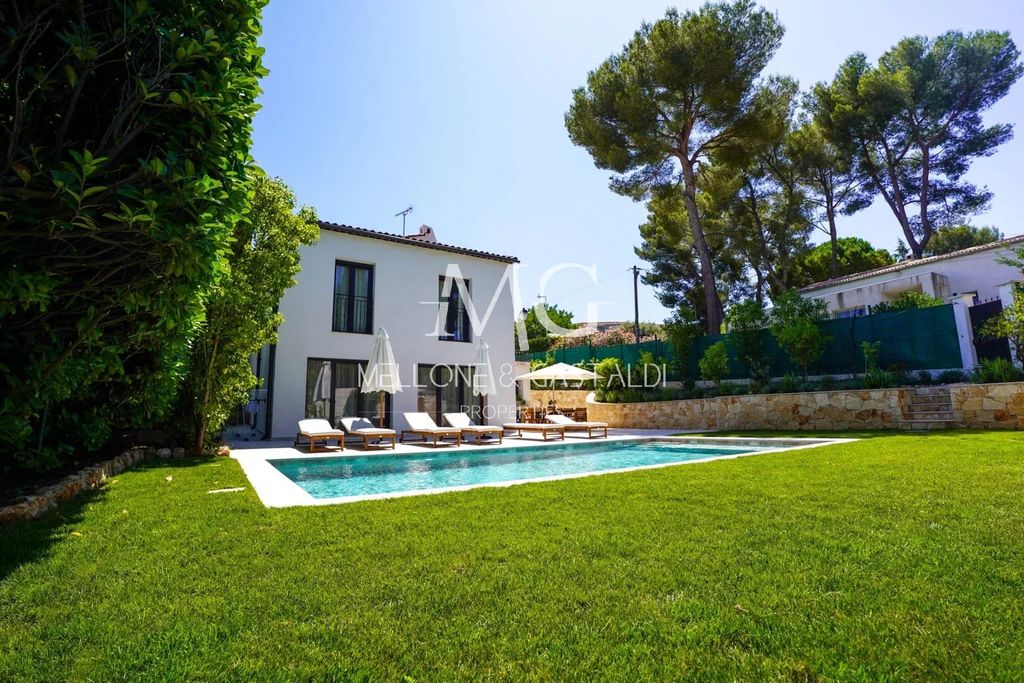 Property photo 1 of 24 Contemporary Villa – Le Cannet – 200 Sqm – 5 Bedrooms – Swimming Pool