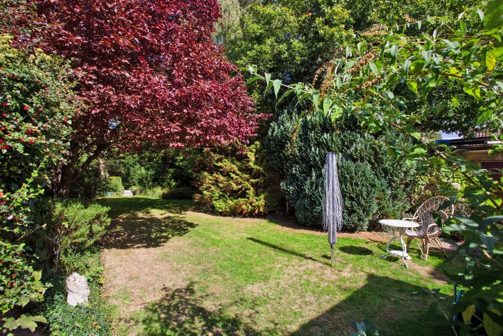 Property photo 2 of 23