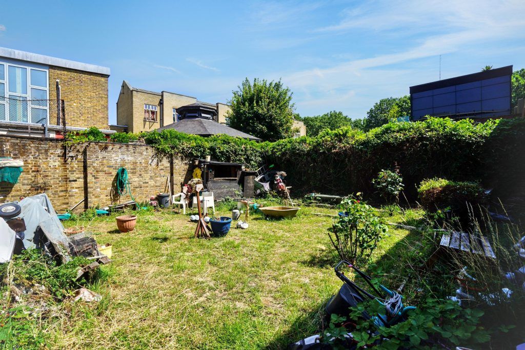 Property photo 3 of 25