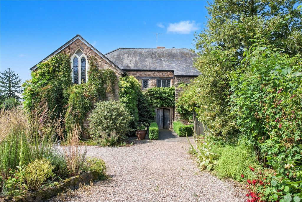 Property photo 1 of 20 Front Of House