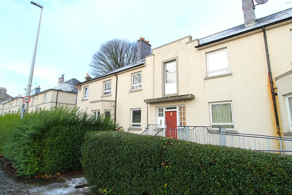 Property photo 1 of 11 External