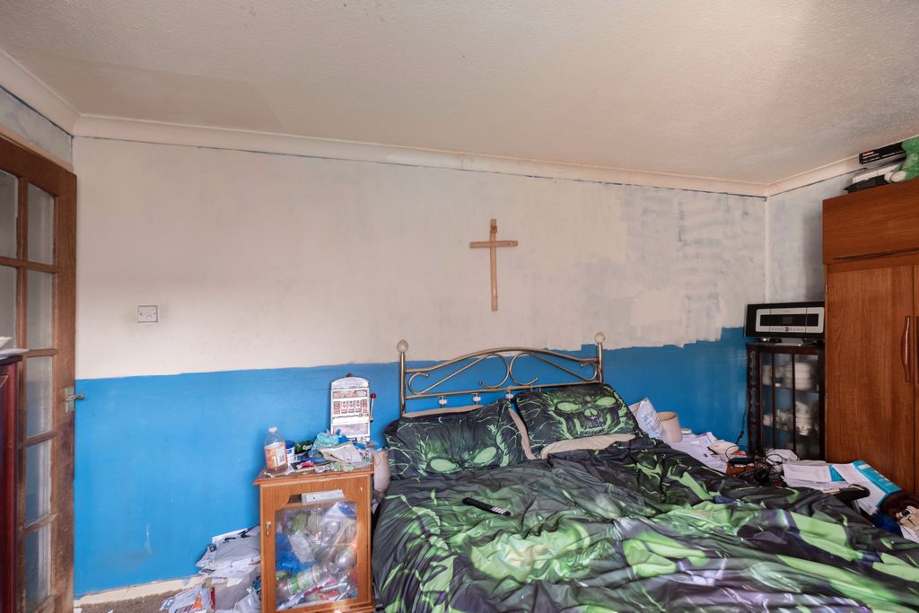 Additional image 12 of 2 bed flat for saleMaybole Road, Port Glasgow PA14