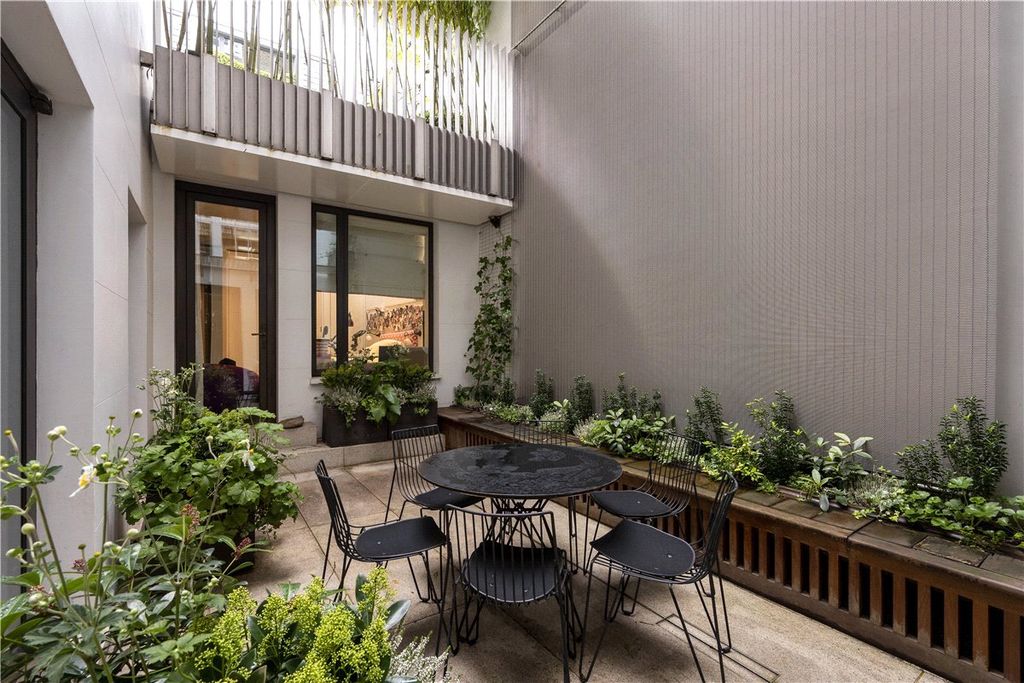 Additional image 5 of 6 bed flat to rentEaton Place, Belgravia, London SW1X