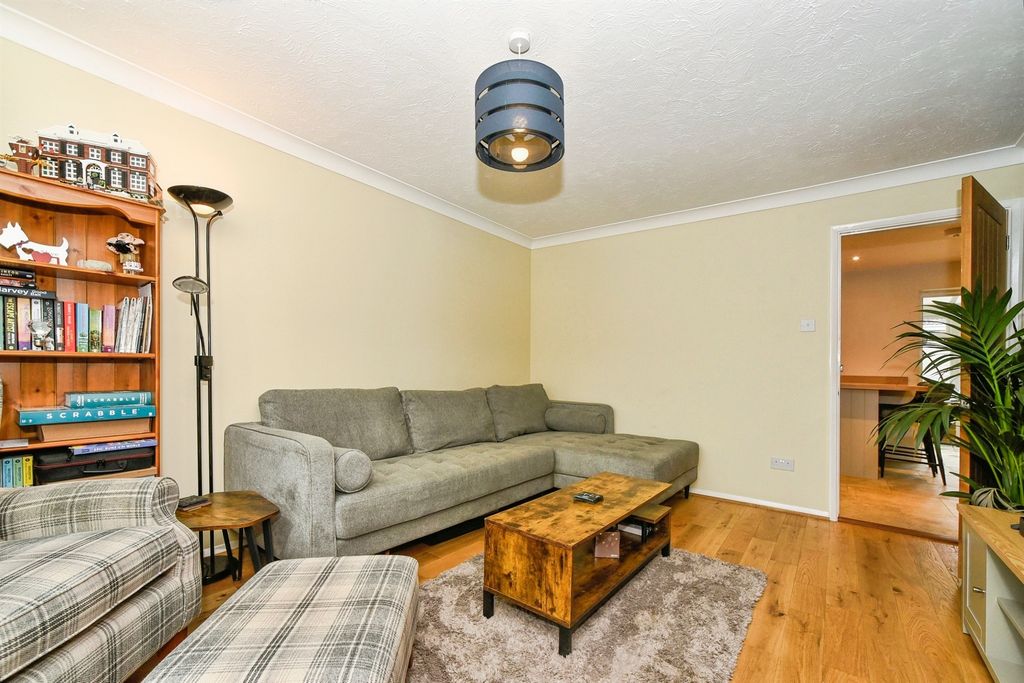 Property photo 2 of 15