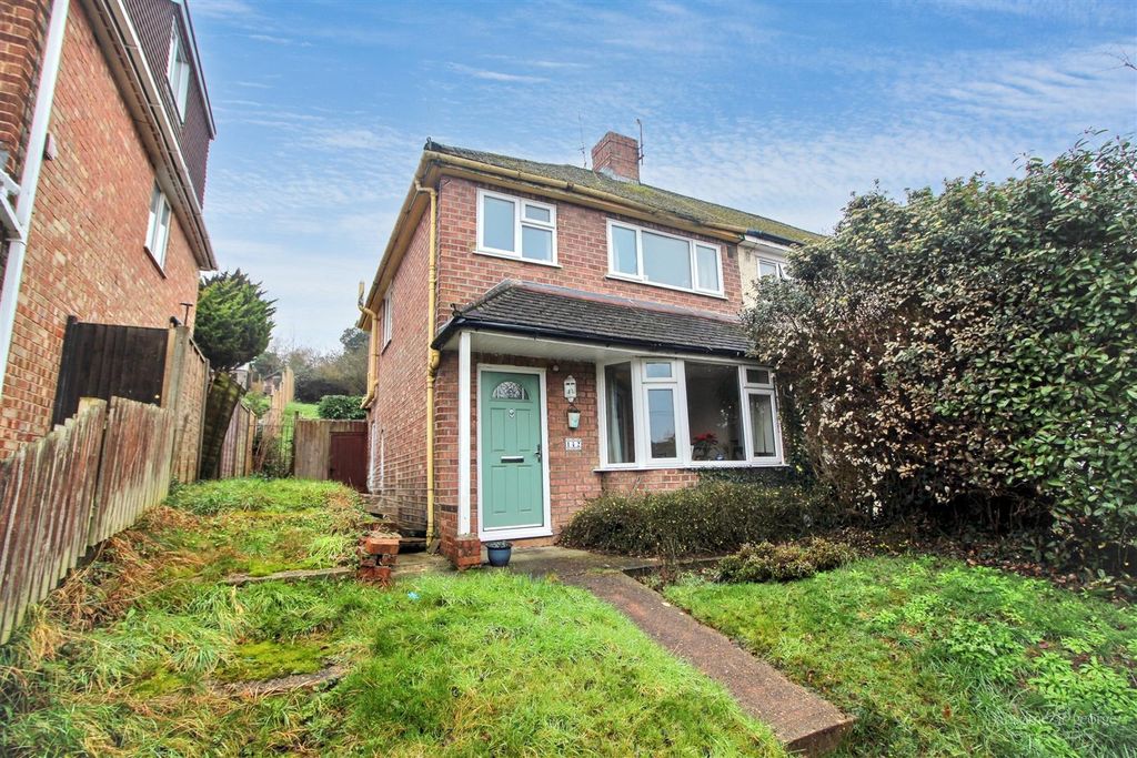 Property photo 1 of 16 Front