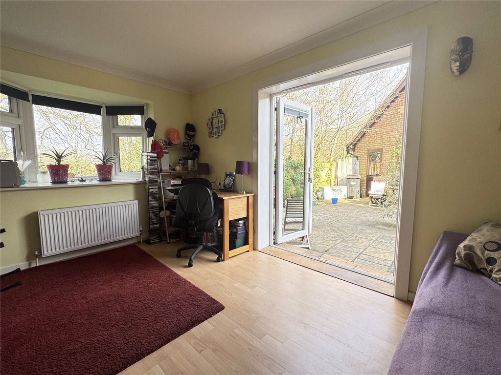 Property photo 3 of 17 Picture No. 09